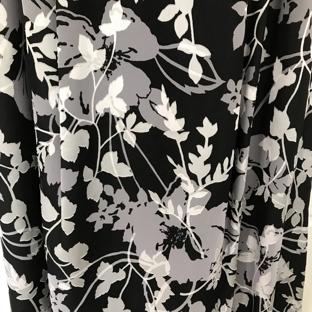 Alex Evenings Gown - Picture 16 of 16
